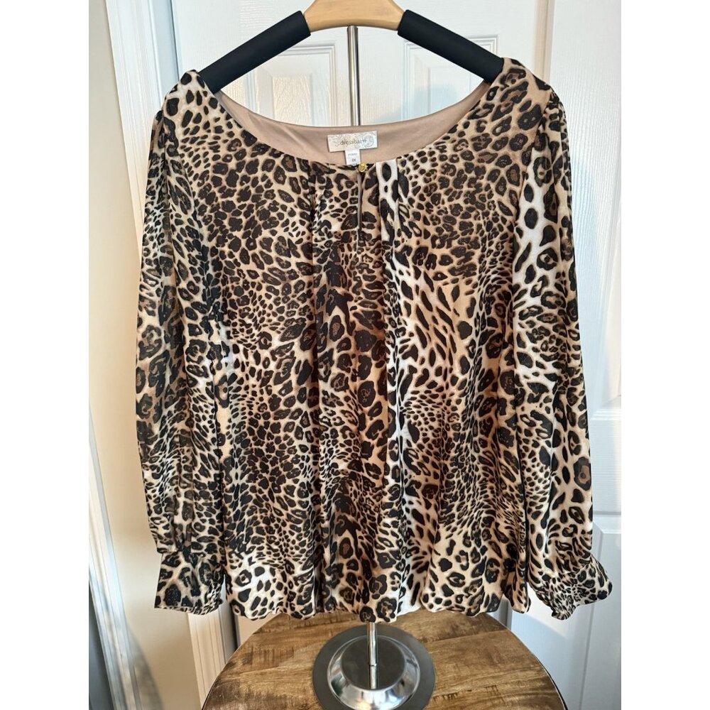 DRESS BARN Leopard Print Long Sleeve Top With Stretch Bottom Size 2X